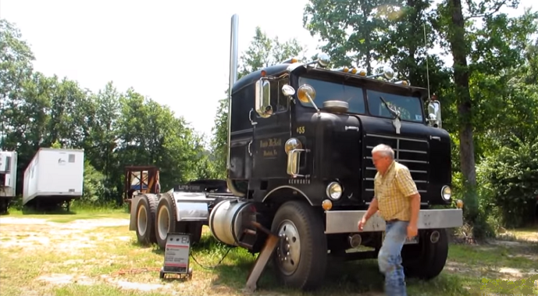 грузовик лдя дальнобойщика